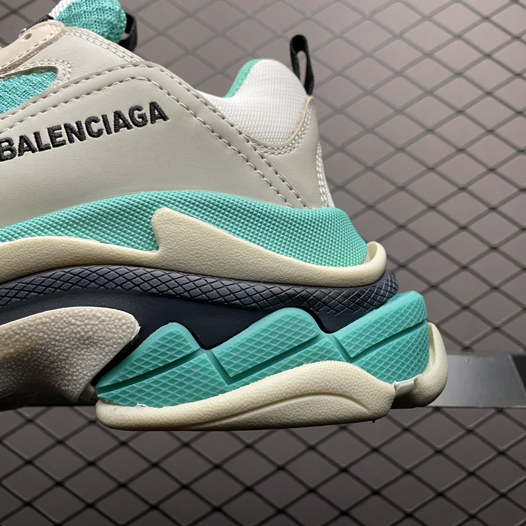 Balenciaga shoe