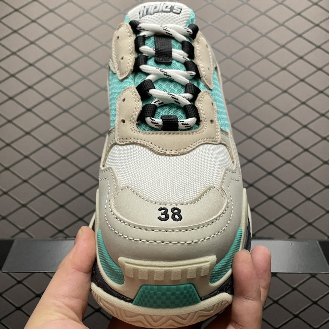 Balenciaga shoe