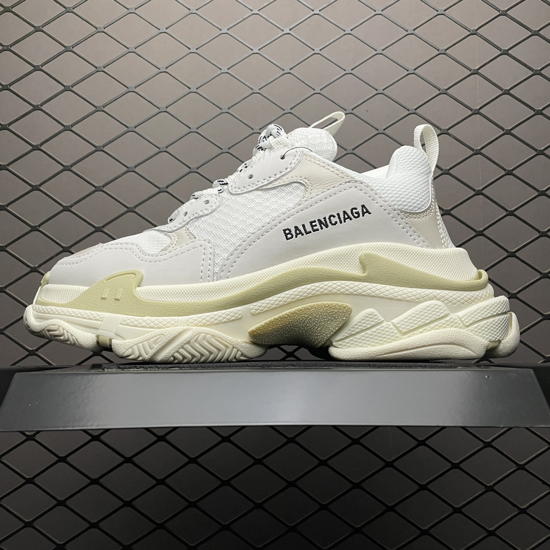Balenciaga shoe