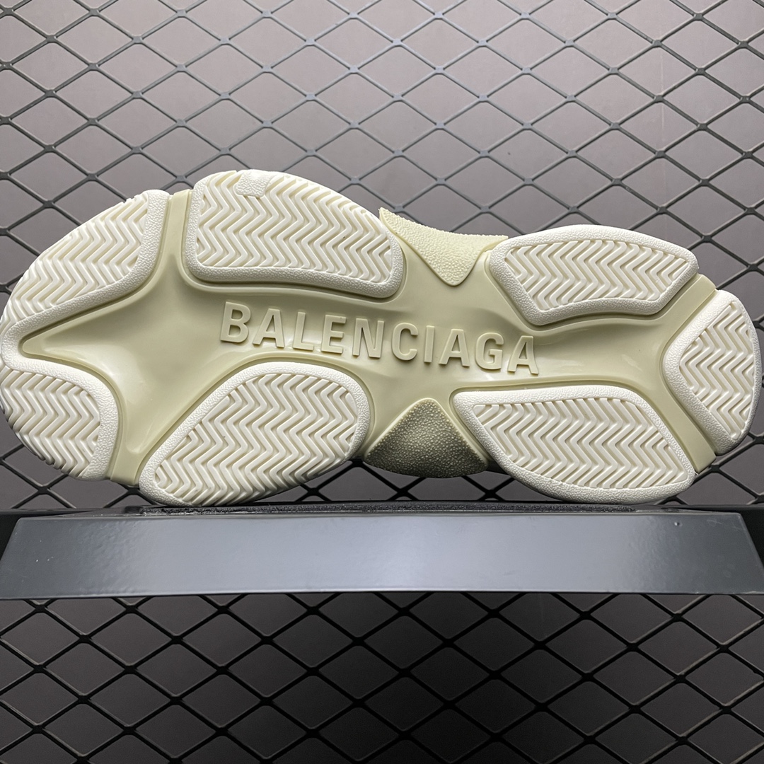 Balenciaga shoe
