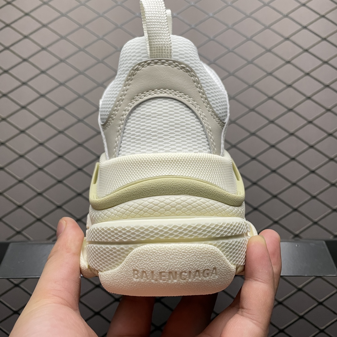 Balenciaga shoe
