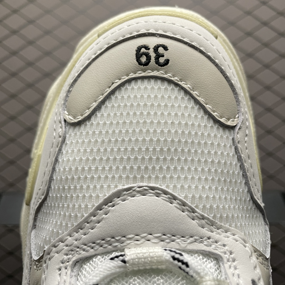 Balenciaga shoe