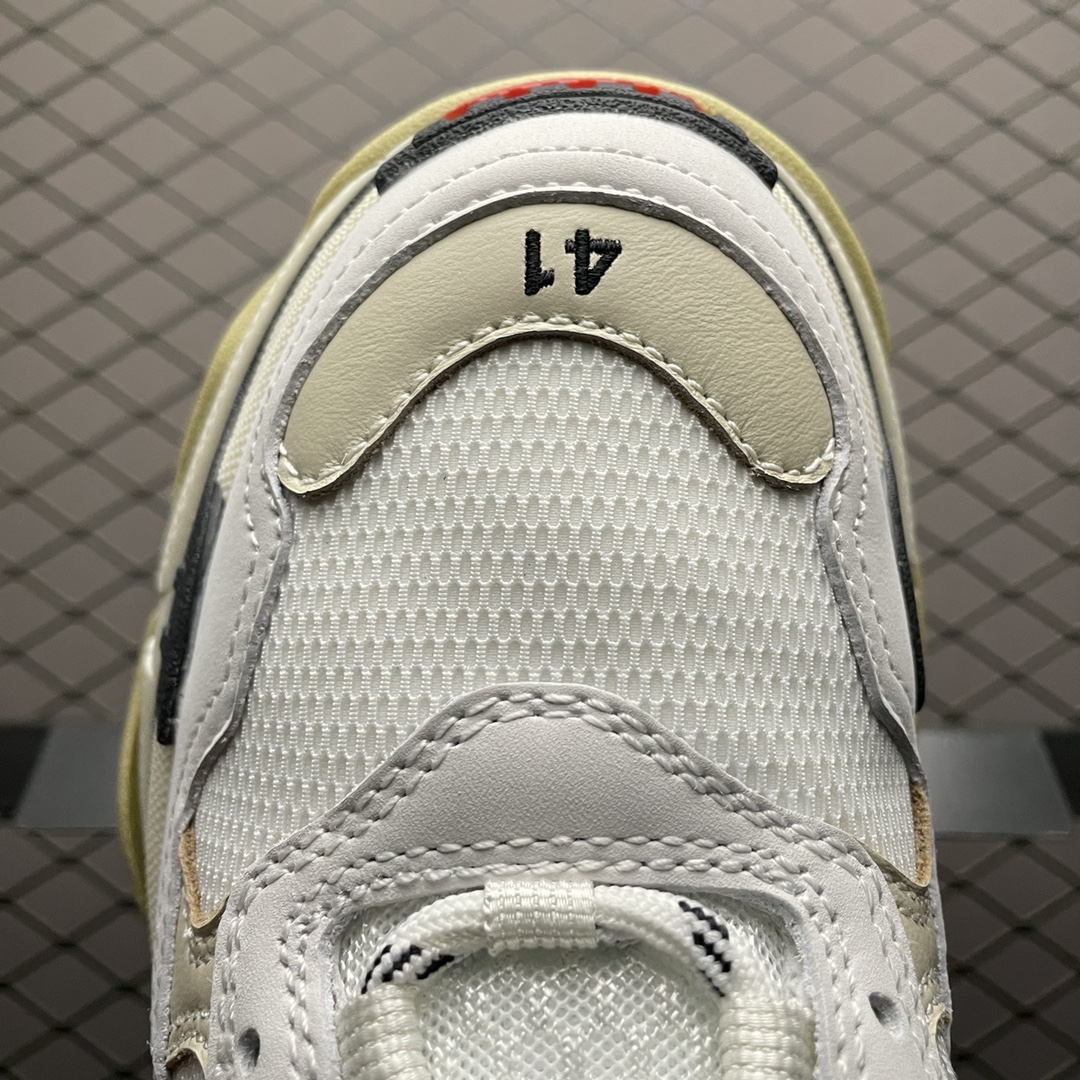Balenciaga shoe