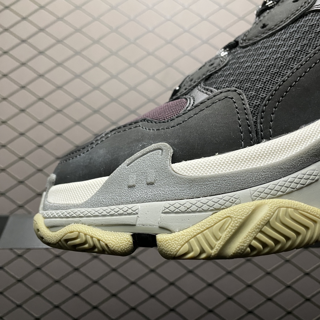 Balenciaga shoe