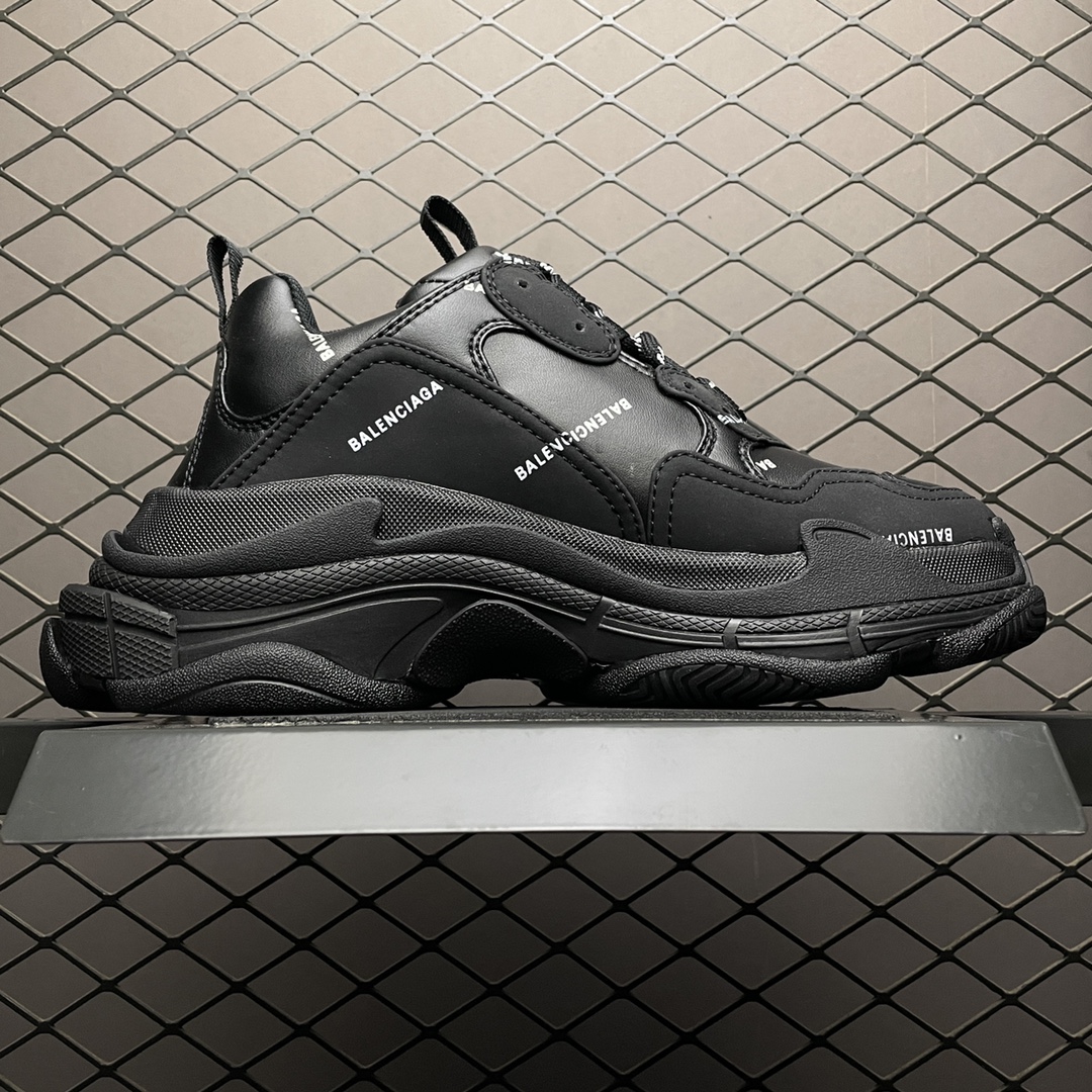 Balenciaga shoe