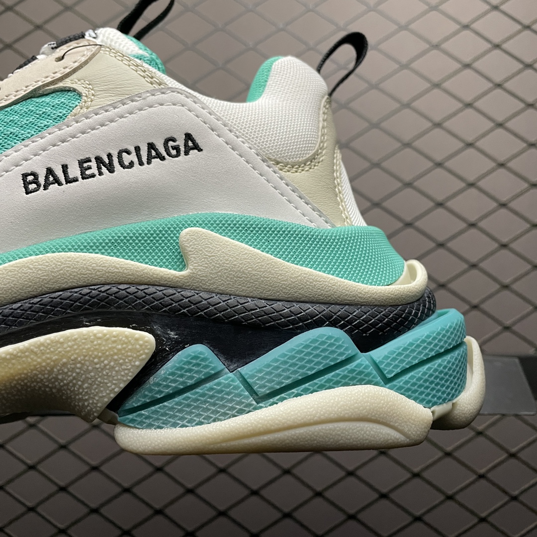 Balenciaga shoe