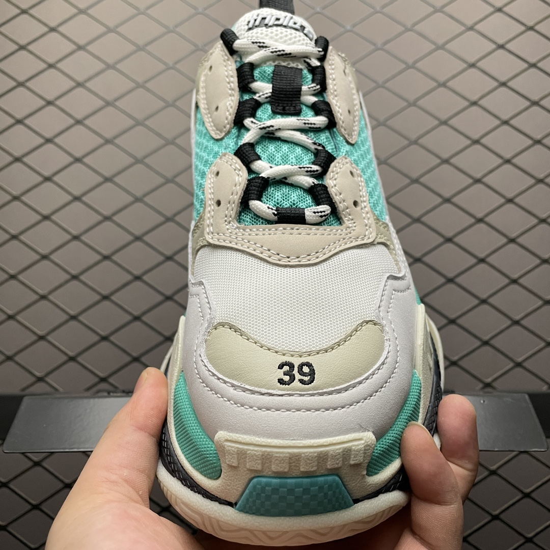 Balenciaga shoe