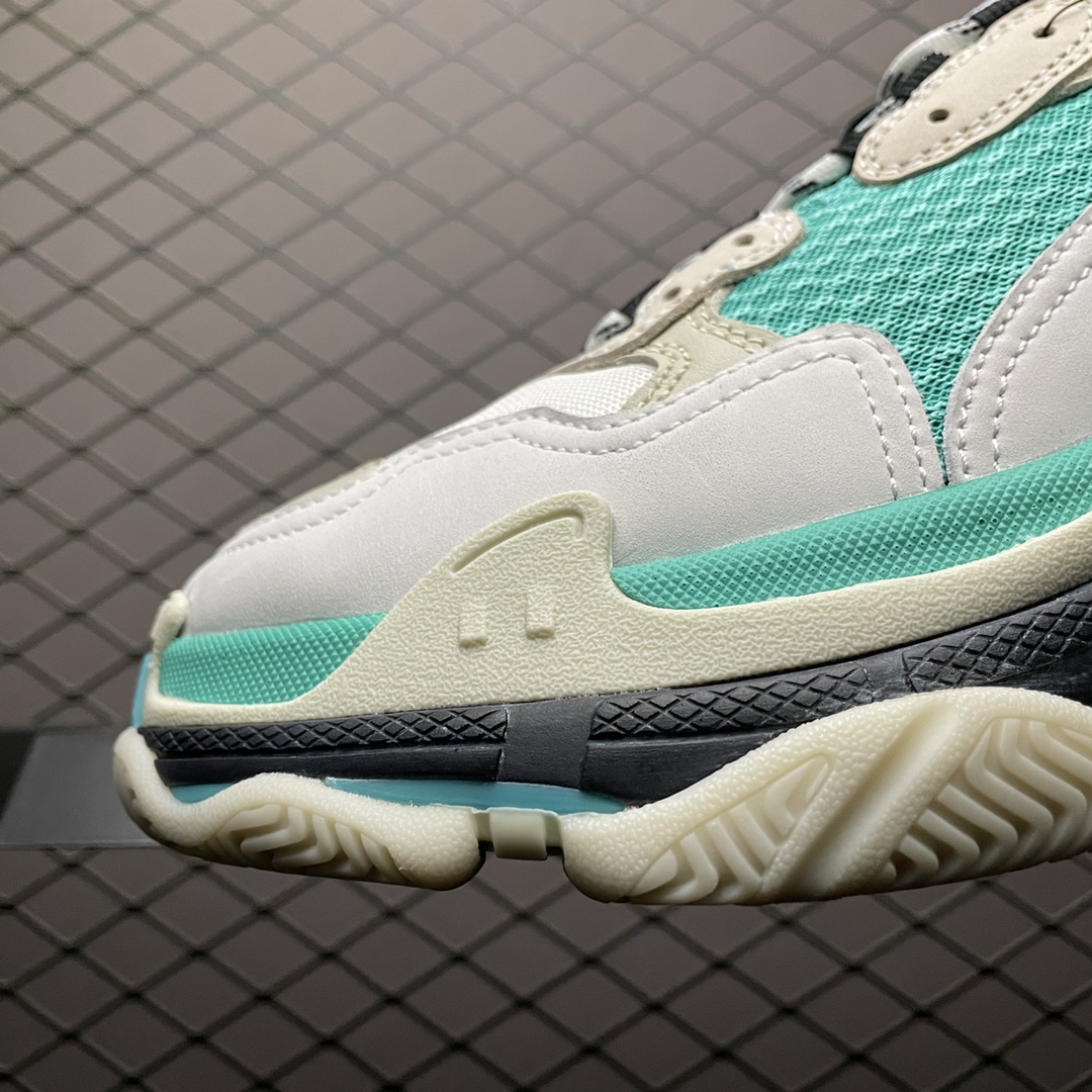 Balenciaga shoe