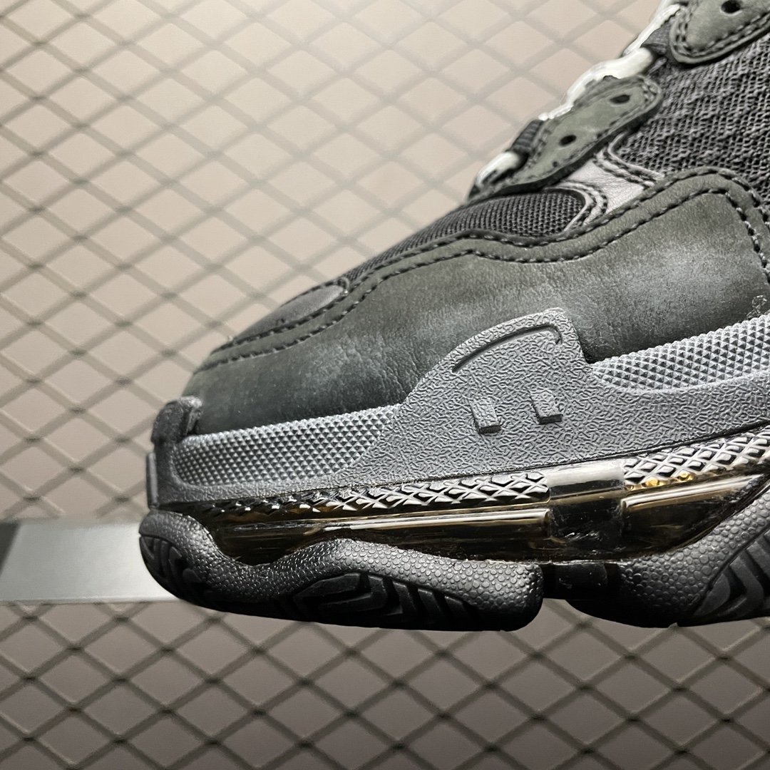 Balenciaga shoe