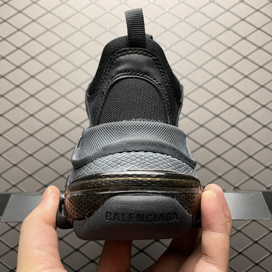 Balenciaga shoe
