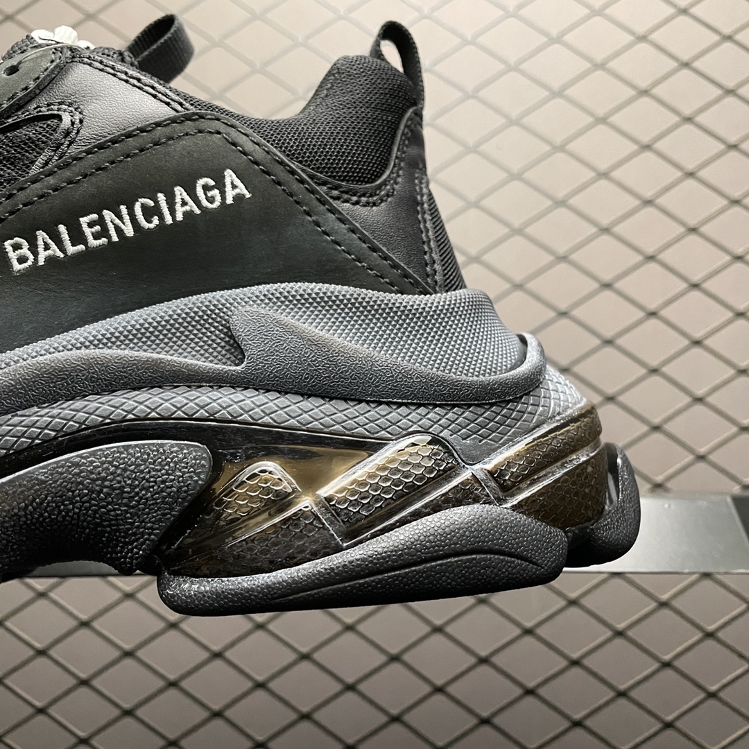 Balenciaga shoe