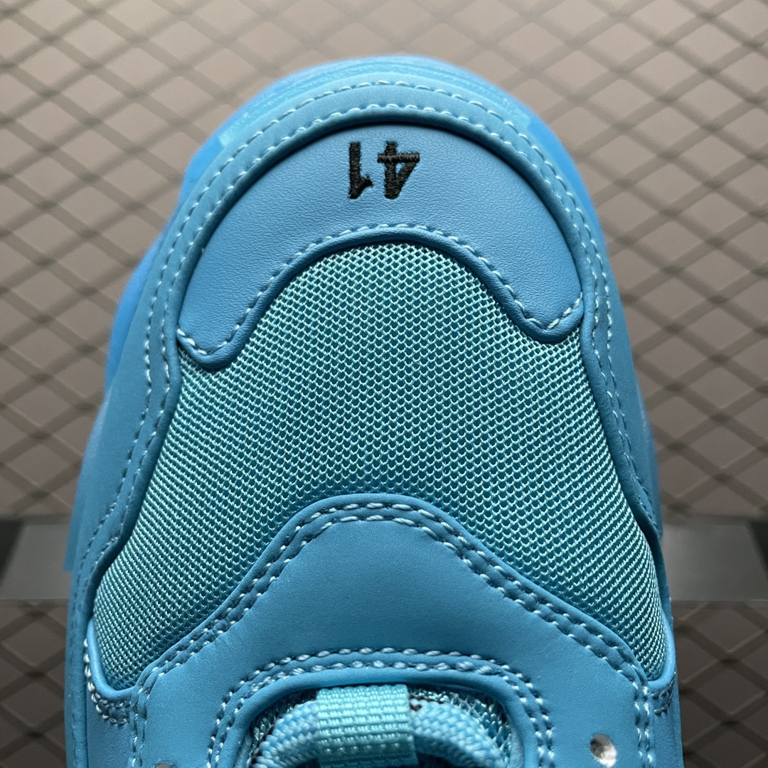 Balenciaga shoe