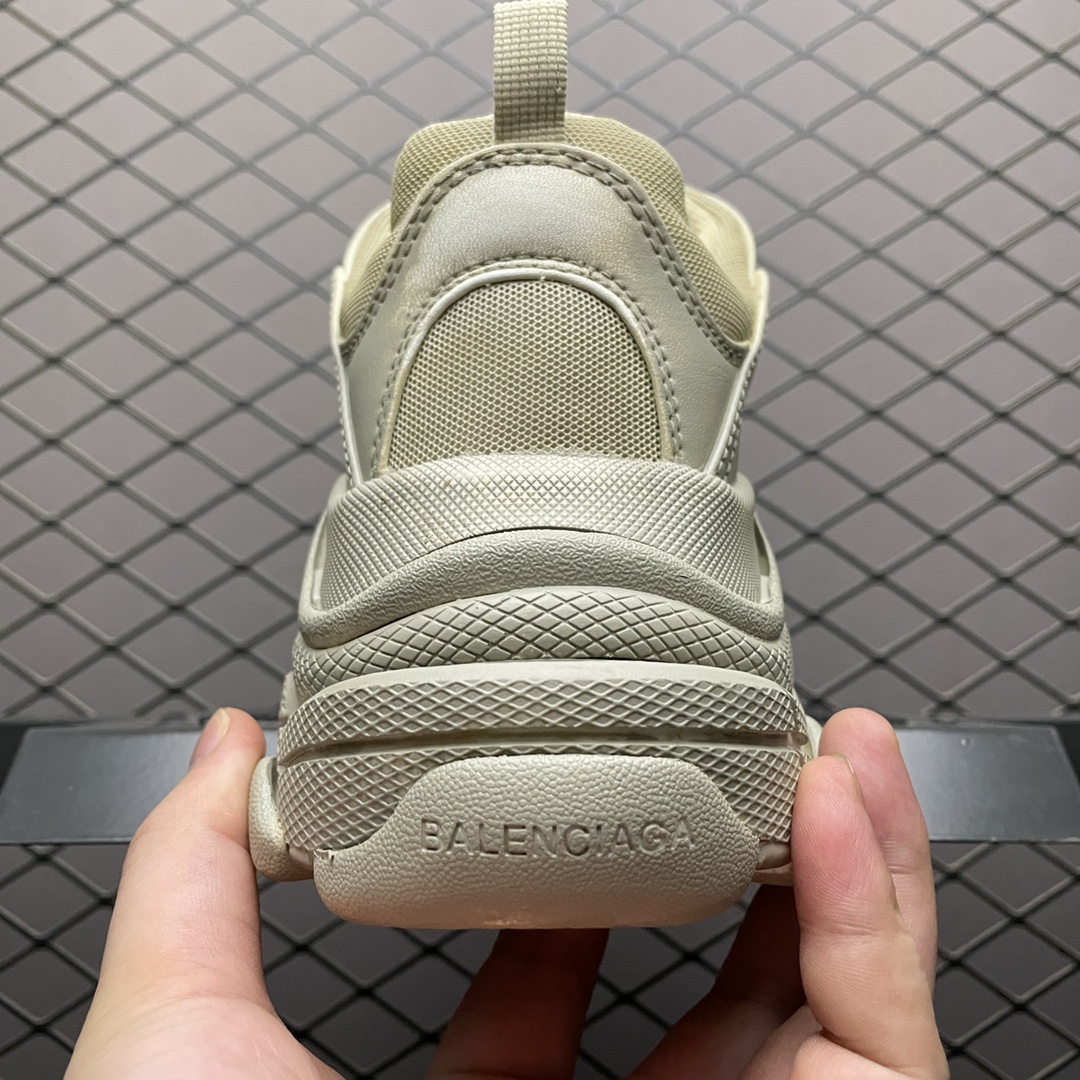 Balenciaga shoe