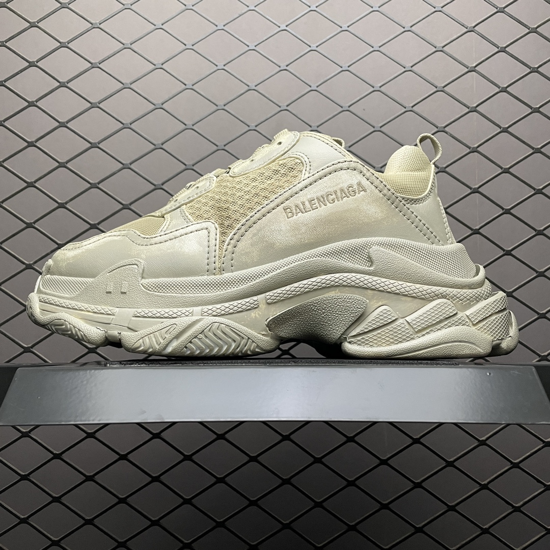 Balenciaga shoe