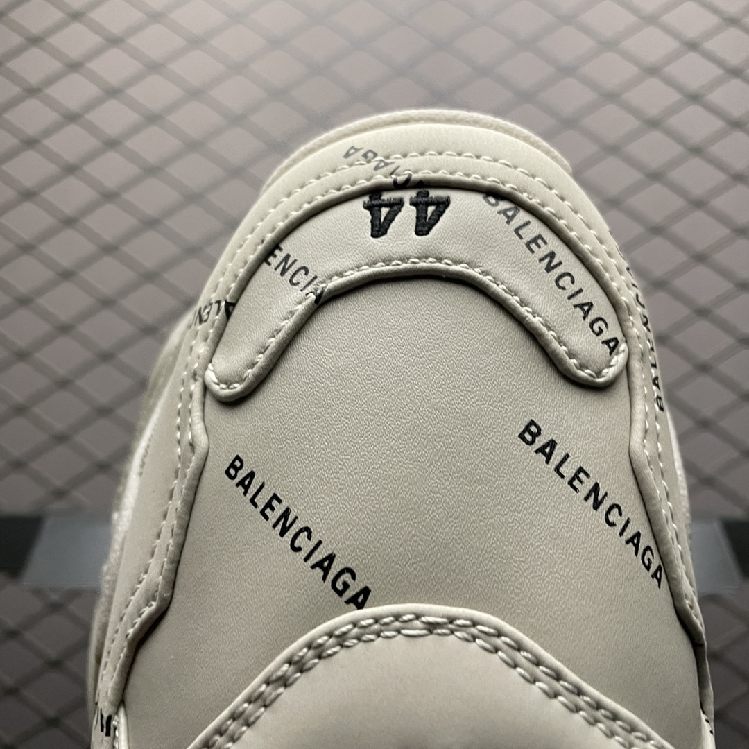 Balenciaga shoe