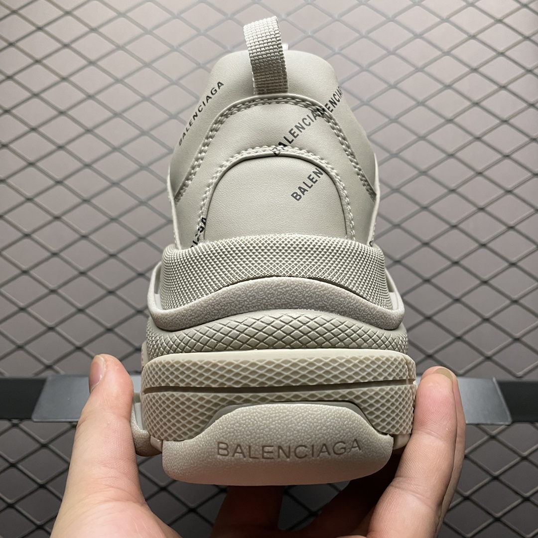 Balenciaga shoe