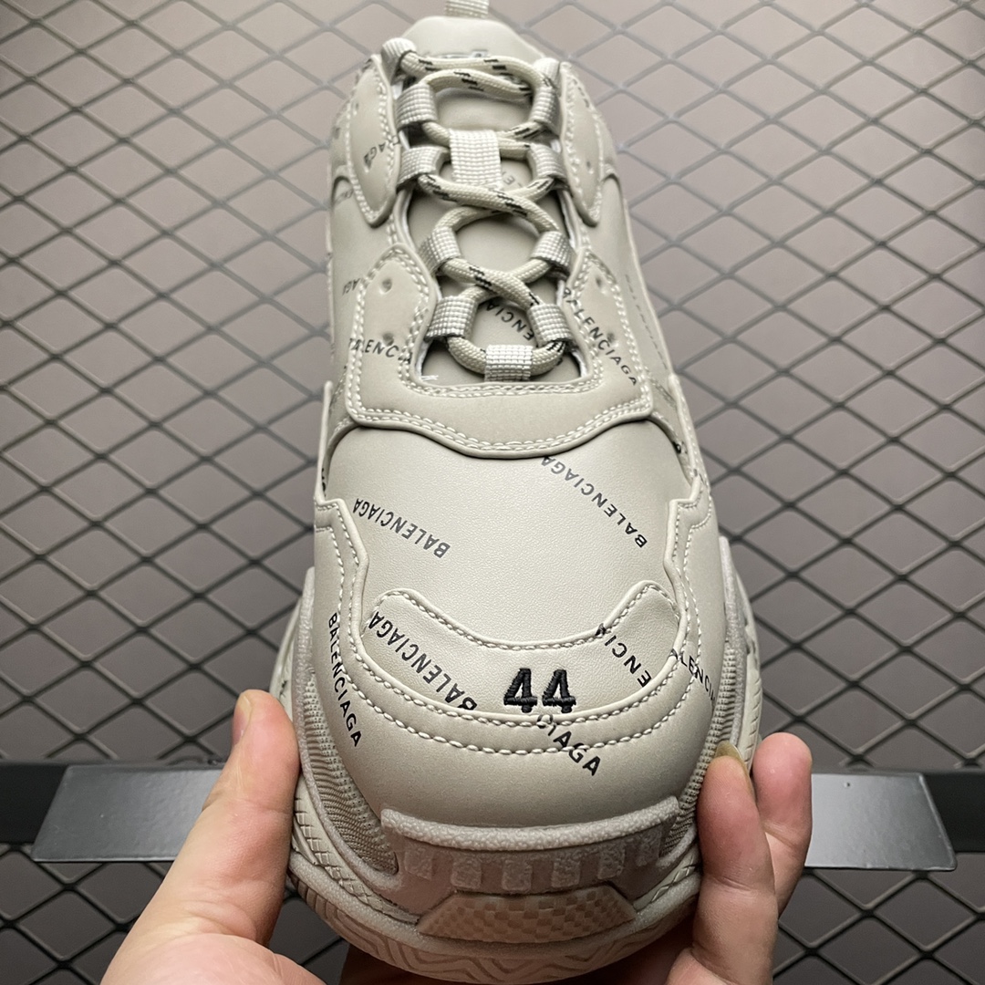 Balenciaga shoe