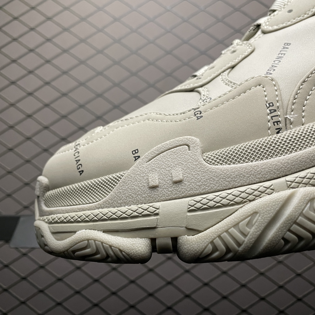 Balenciaga shoe