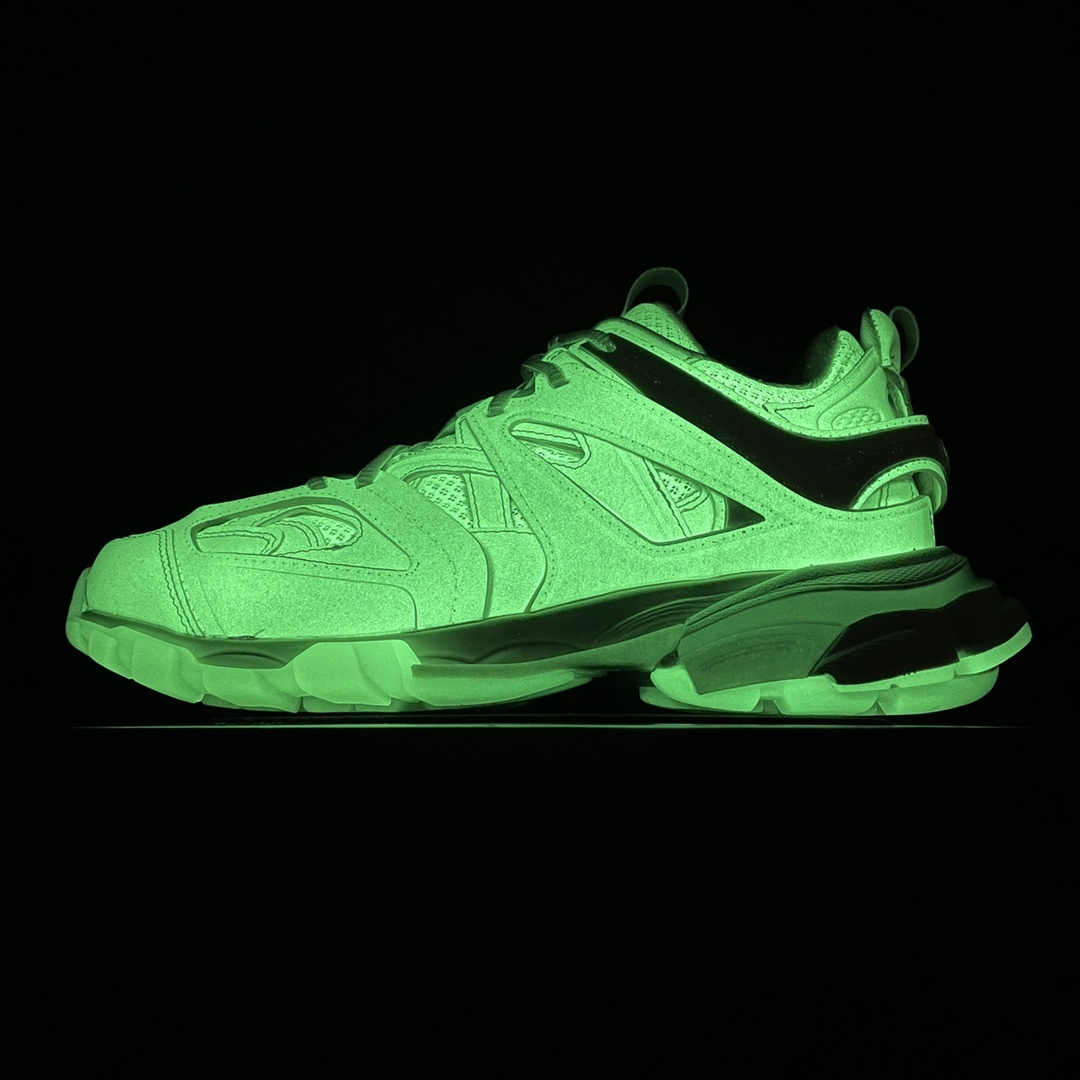 Balenciaga shoe