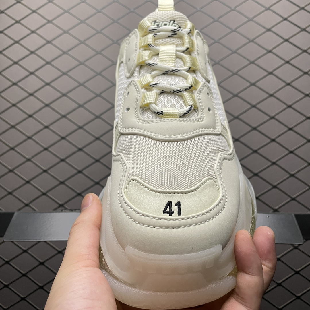 Balenciaga shoe
