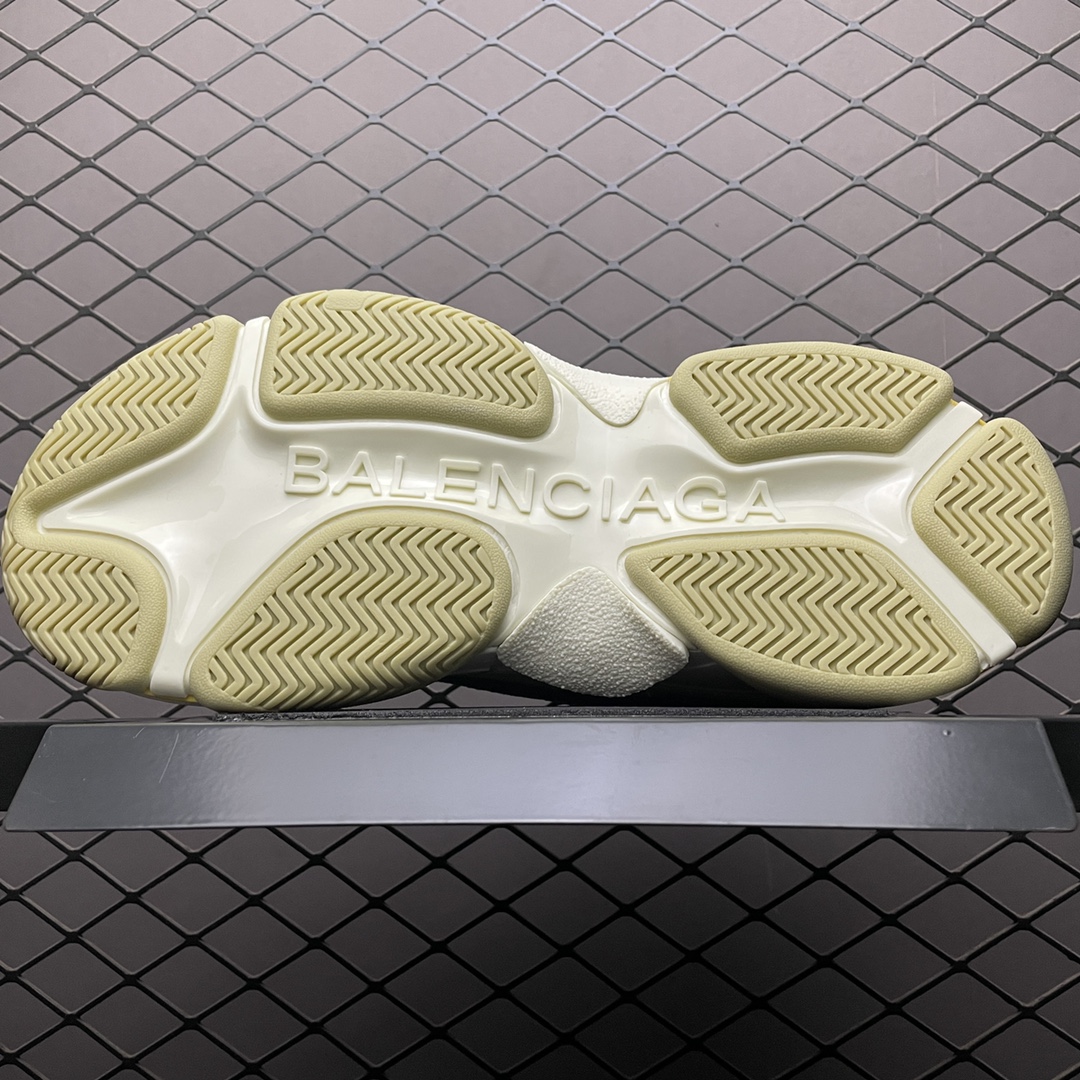 Balenciaga shoe