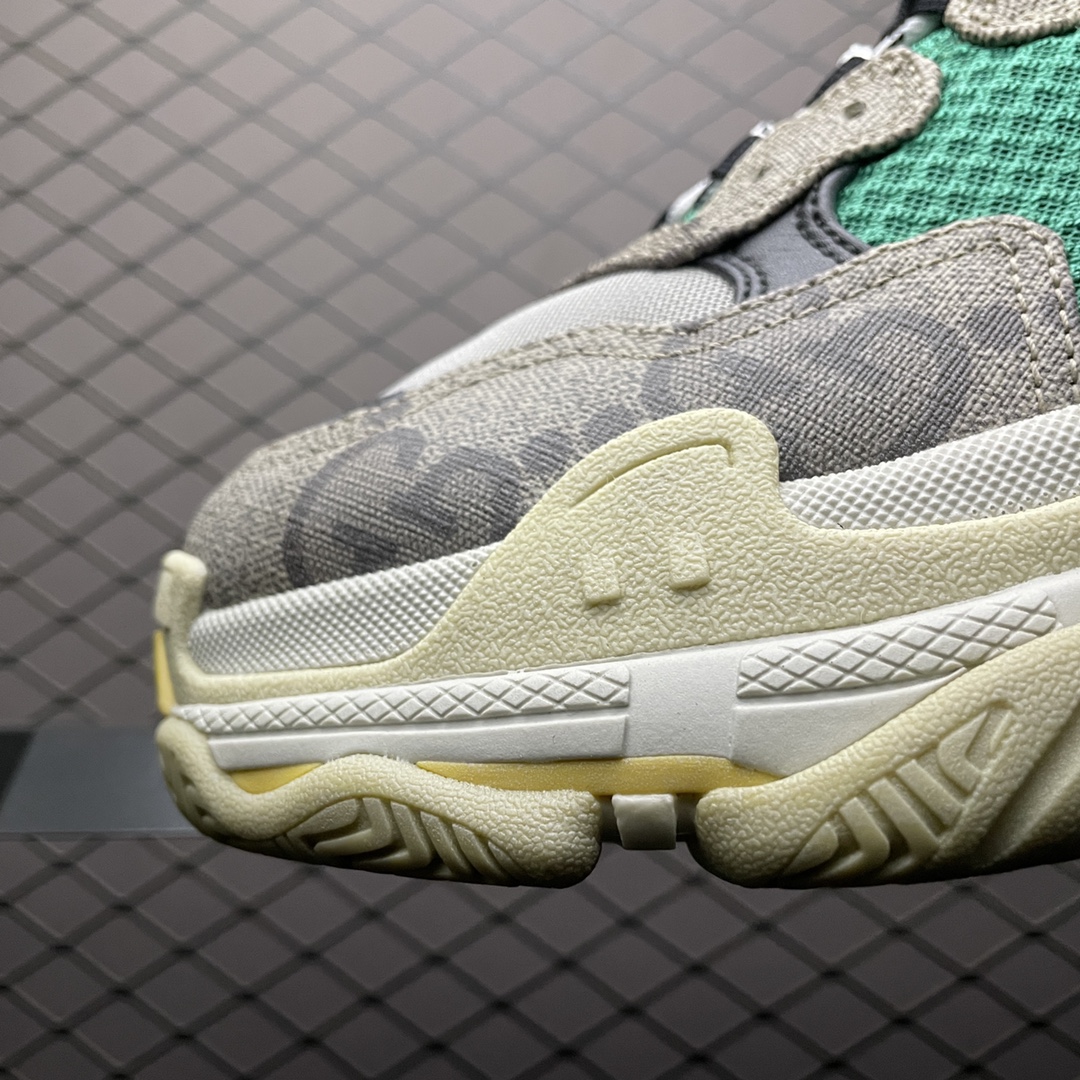Balenciaga shoe