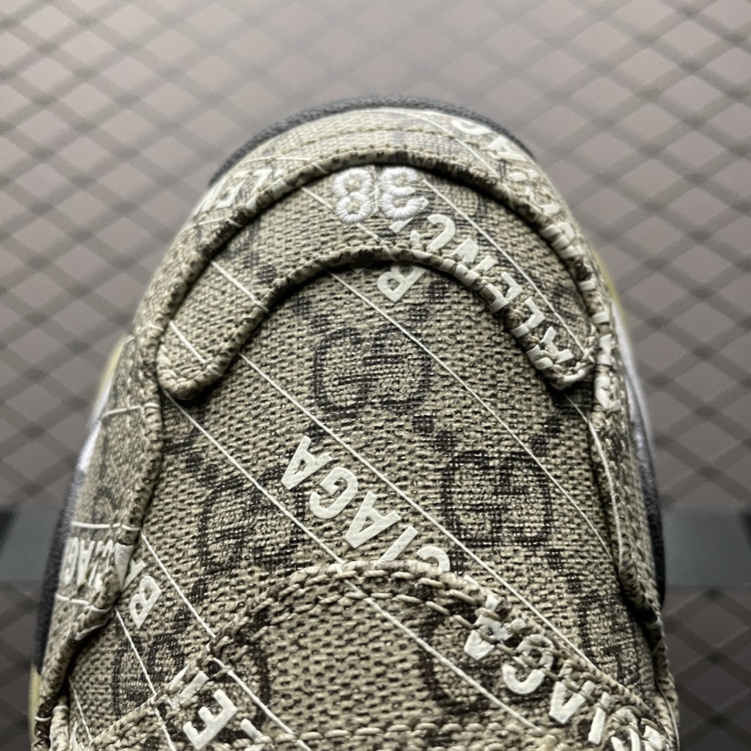 Balenciaga shoe