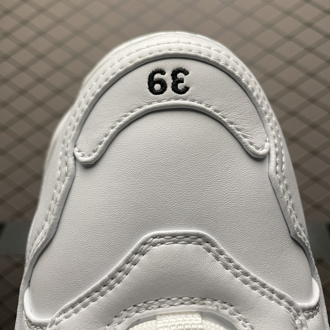 Balenciaga shoe