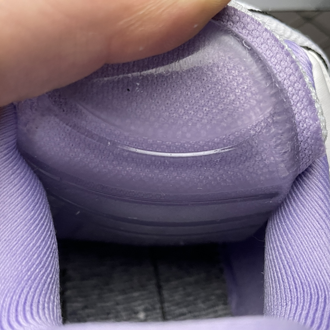 Balenciaga shoe