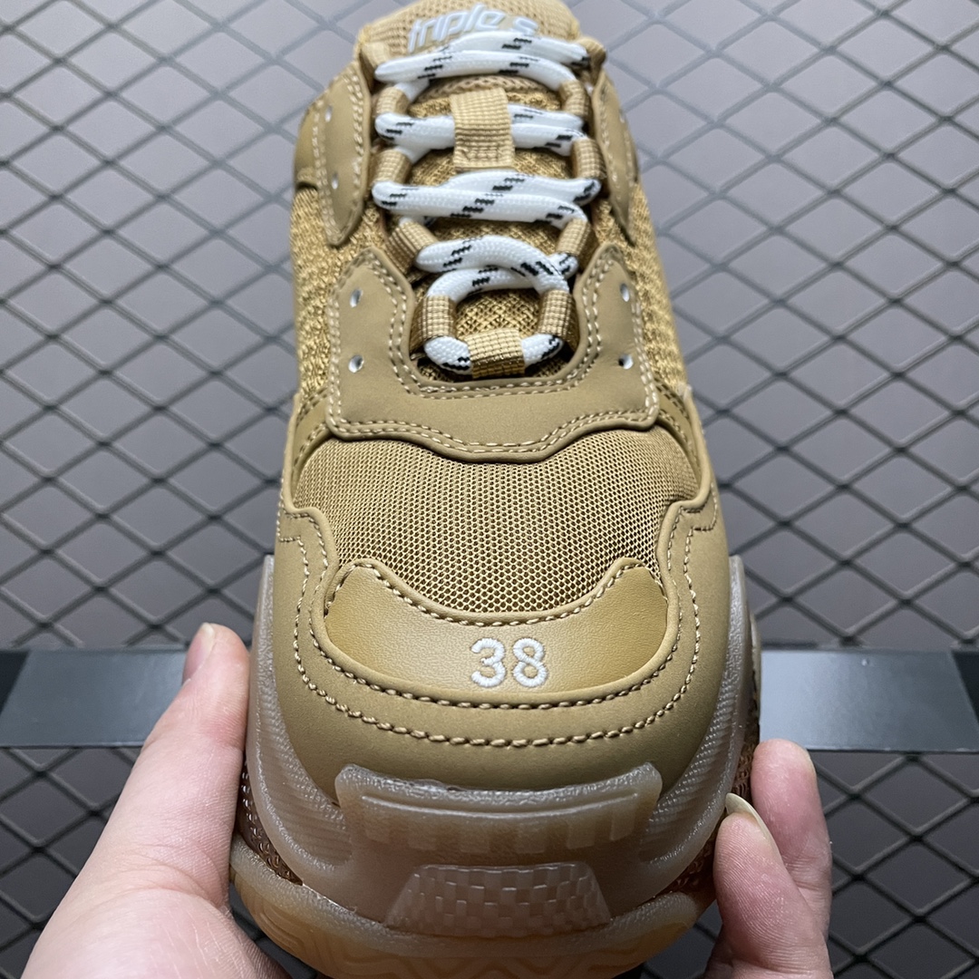 Balenciaga shoe