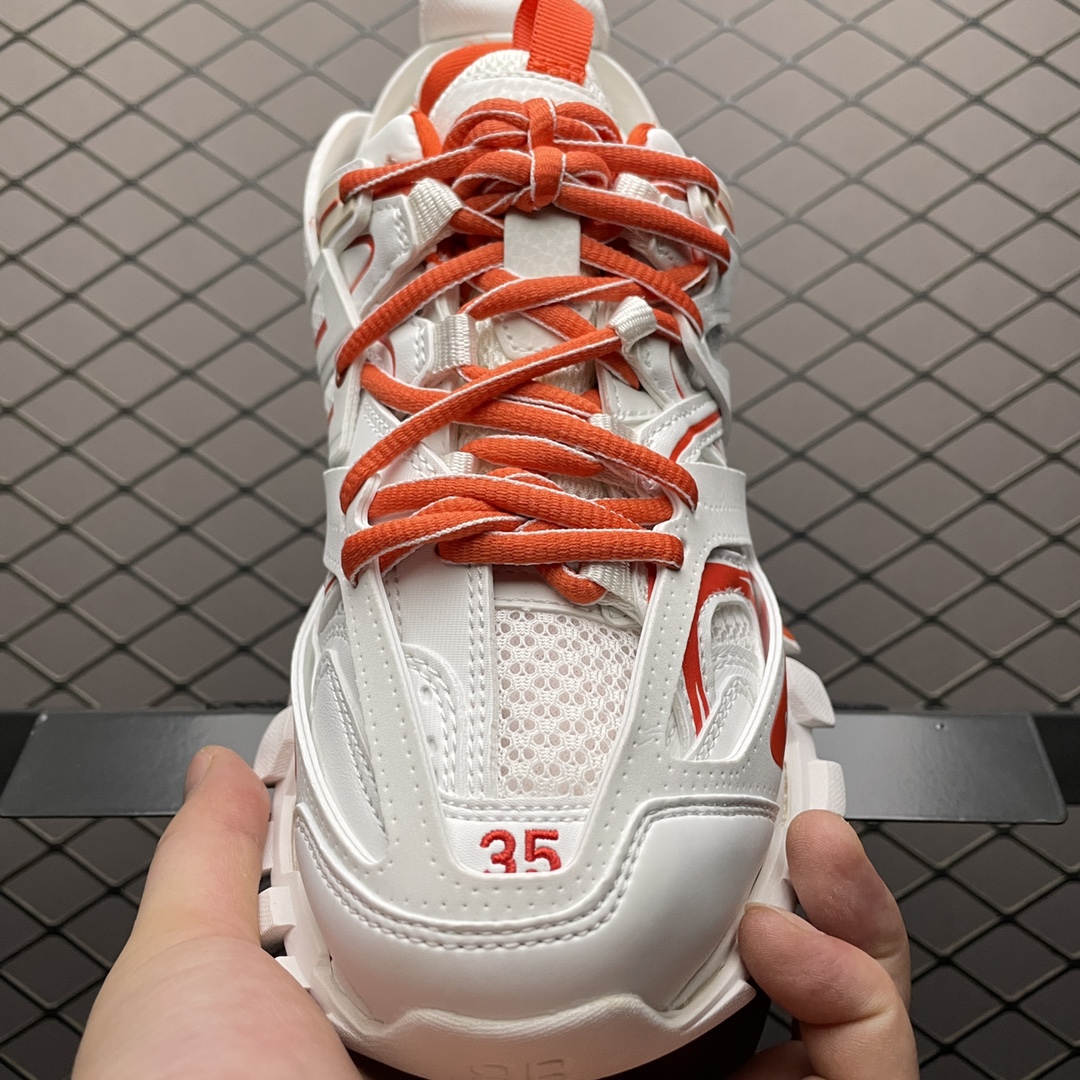 Balenciaga shoe