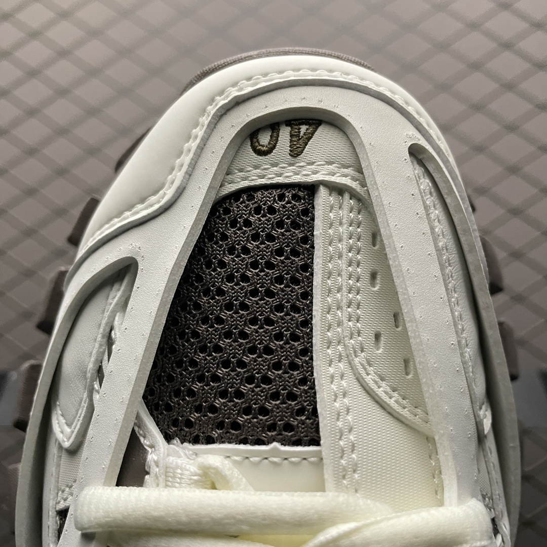 Balenciaga shoe