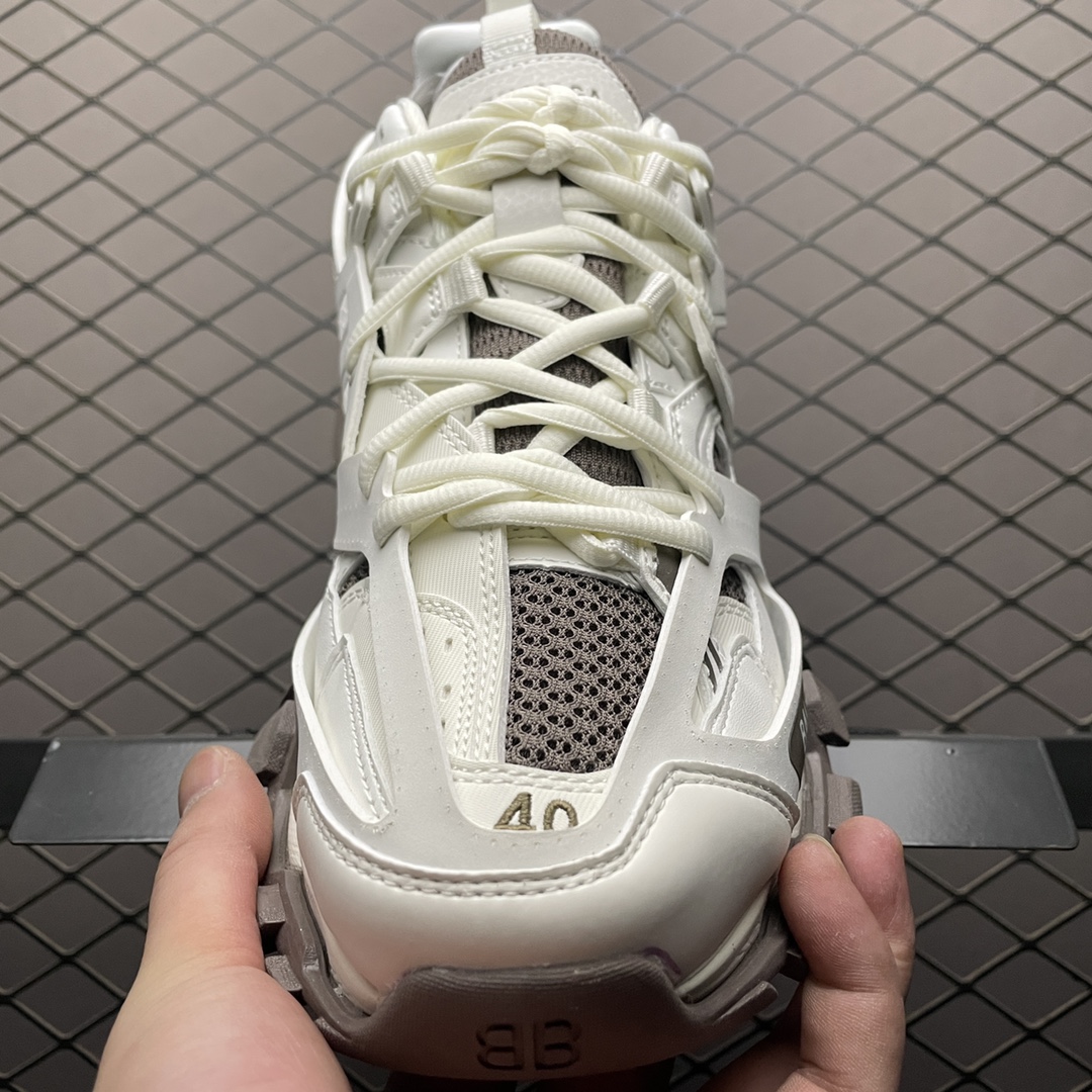 Balenciaga shoe