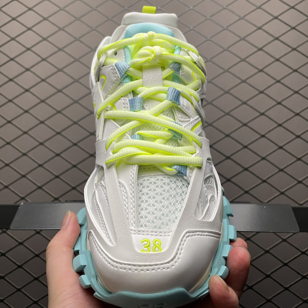 Balenciaga shoe