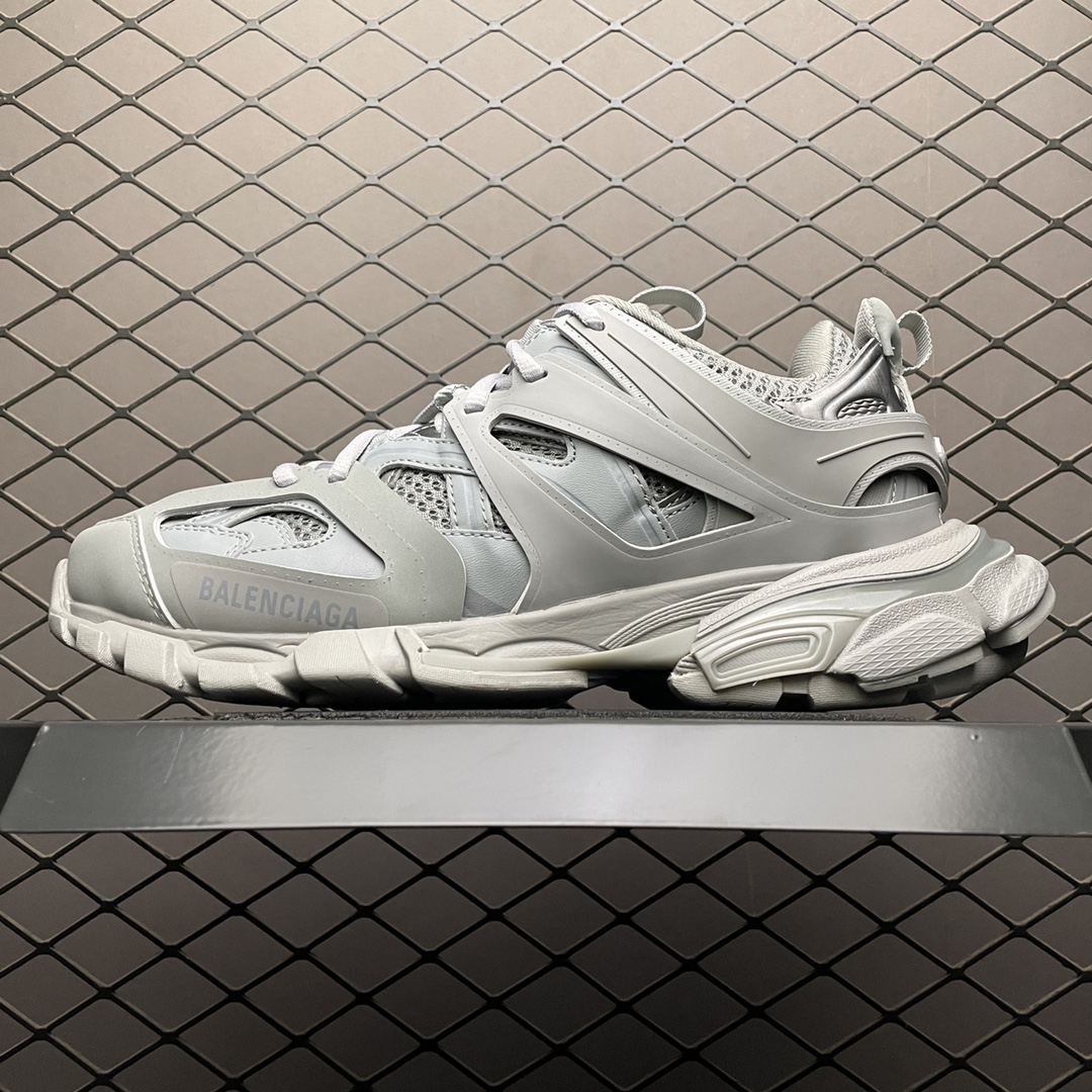 Balenciaga shoe