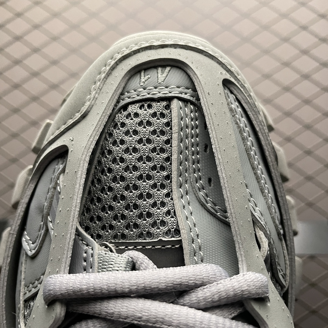 Balenciaga shoe