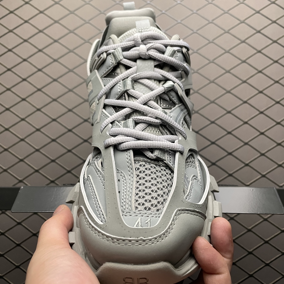 Balenciaga shoe