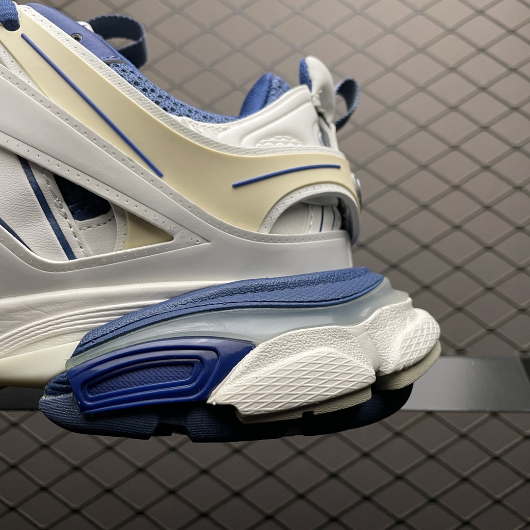 Balenciaga shoe