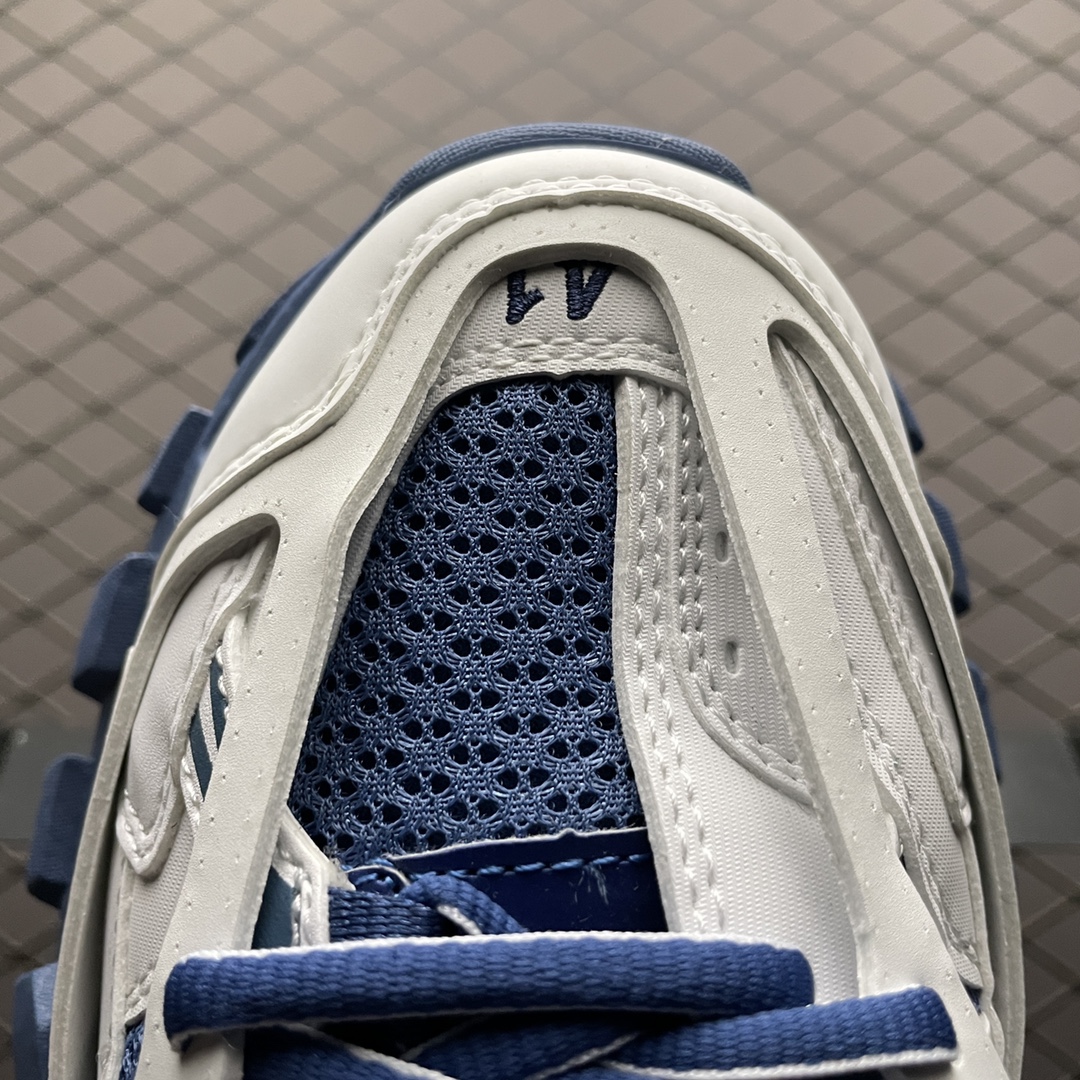Balenciaga shoe
