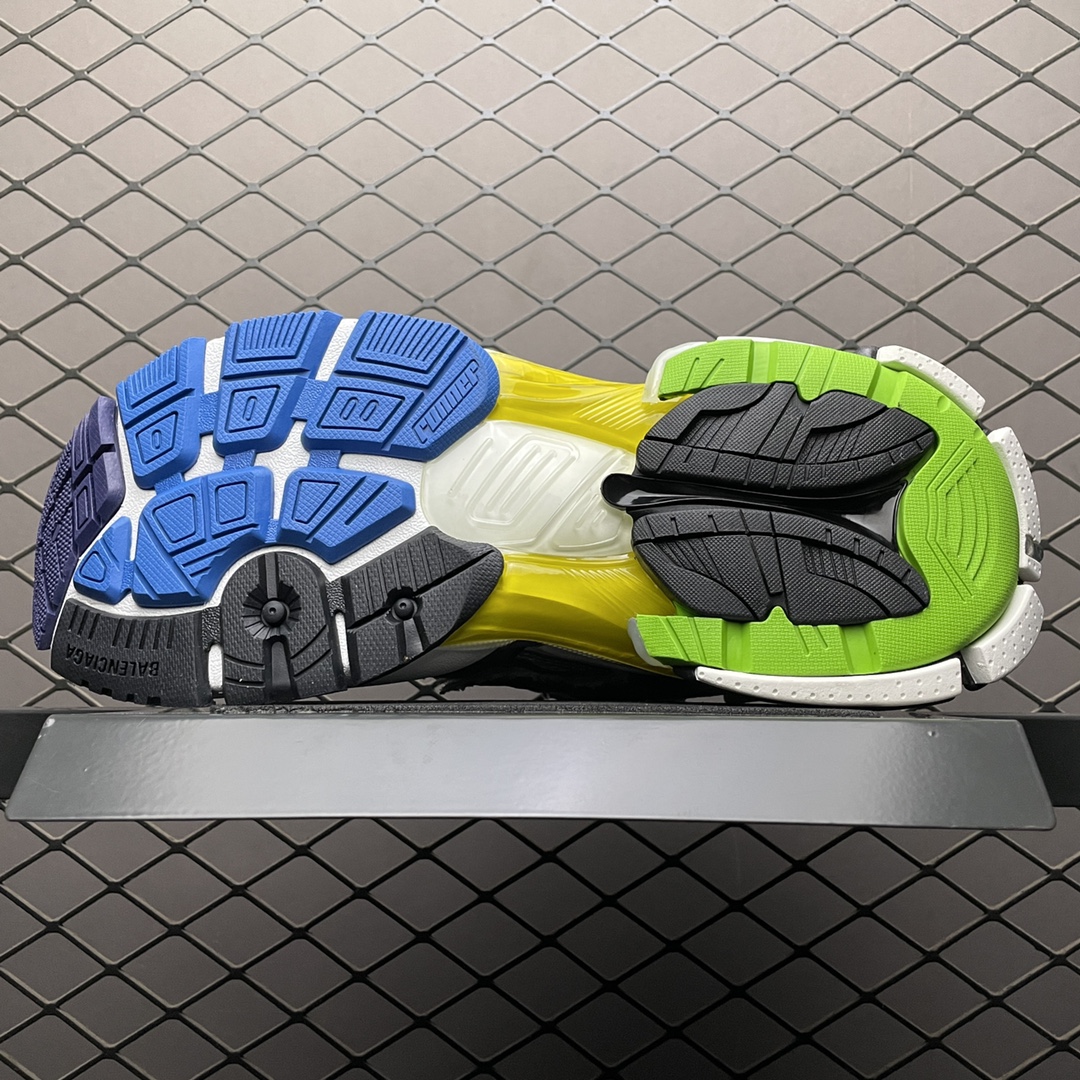 Balenciaga shoe