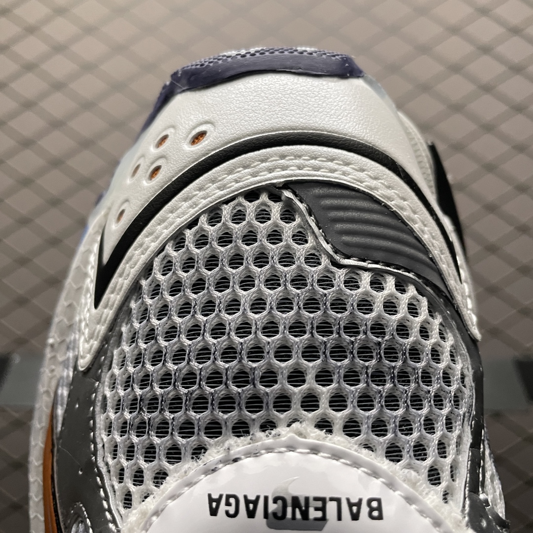 Balenciaga shoe
