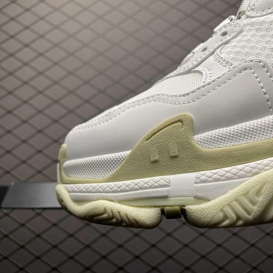 Balenciaga shoe
