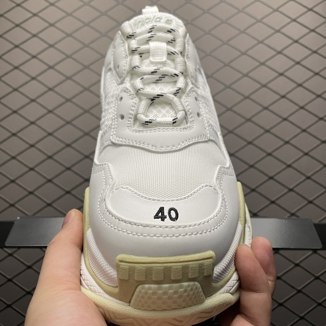 Balenciaga shoe