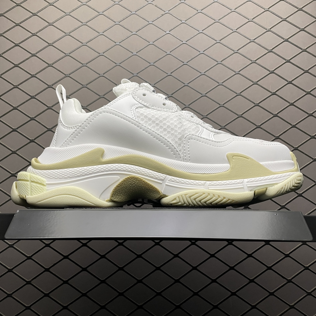 Balenciaga shoe
