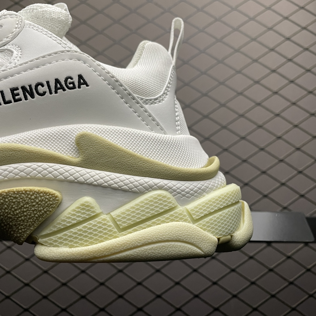 Balenciaga shoe