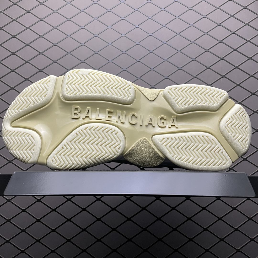 Balenciaga shoe