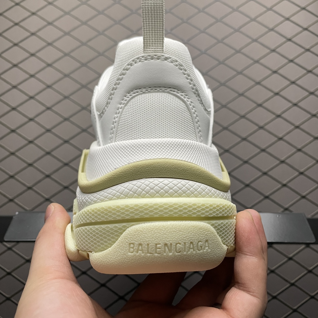 Balenciaga shoe