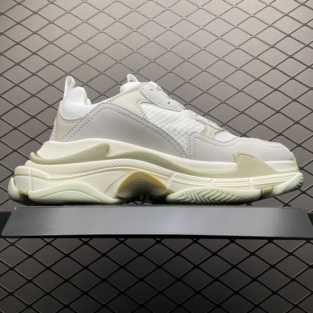Balenciaga shoe