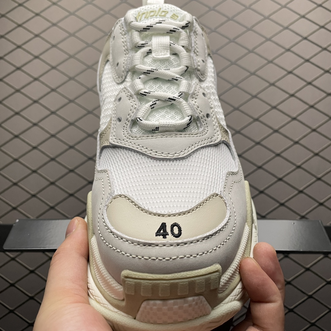Balenciaga shoe
