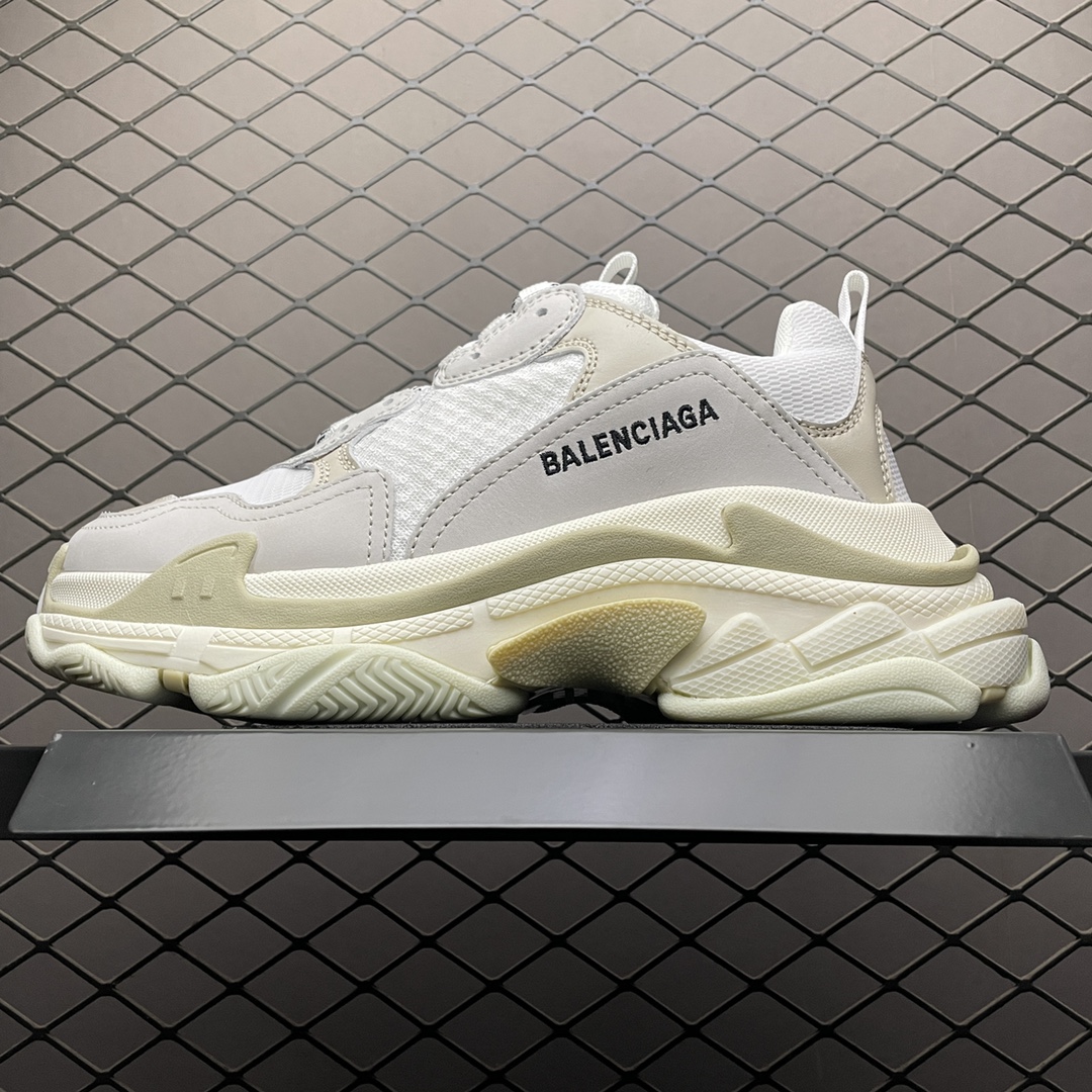 Balenciaga shoe